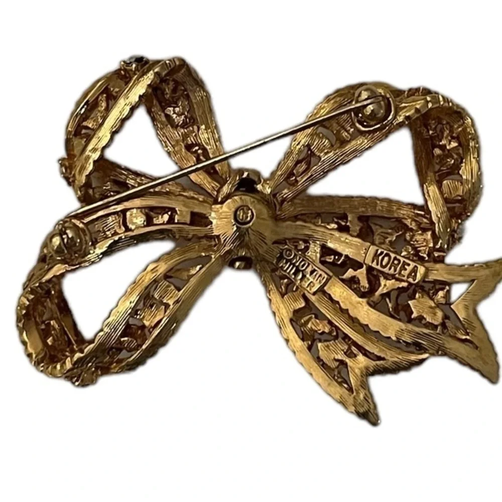 Nolan Miller Unique Gold & Crystal Bow Brooch